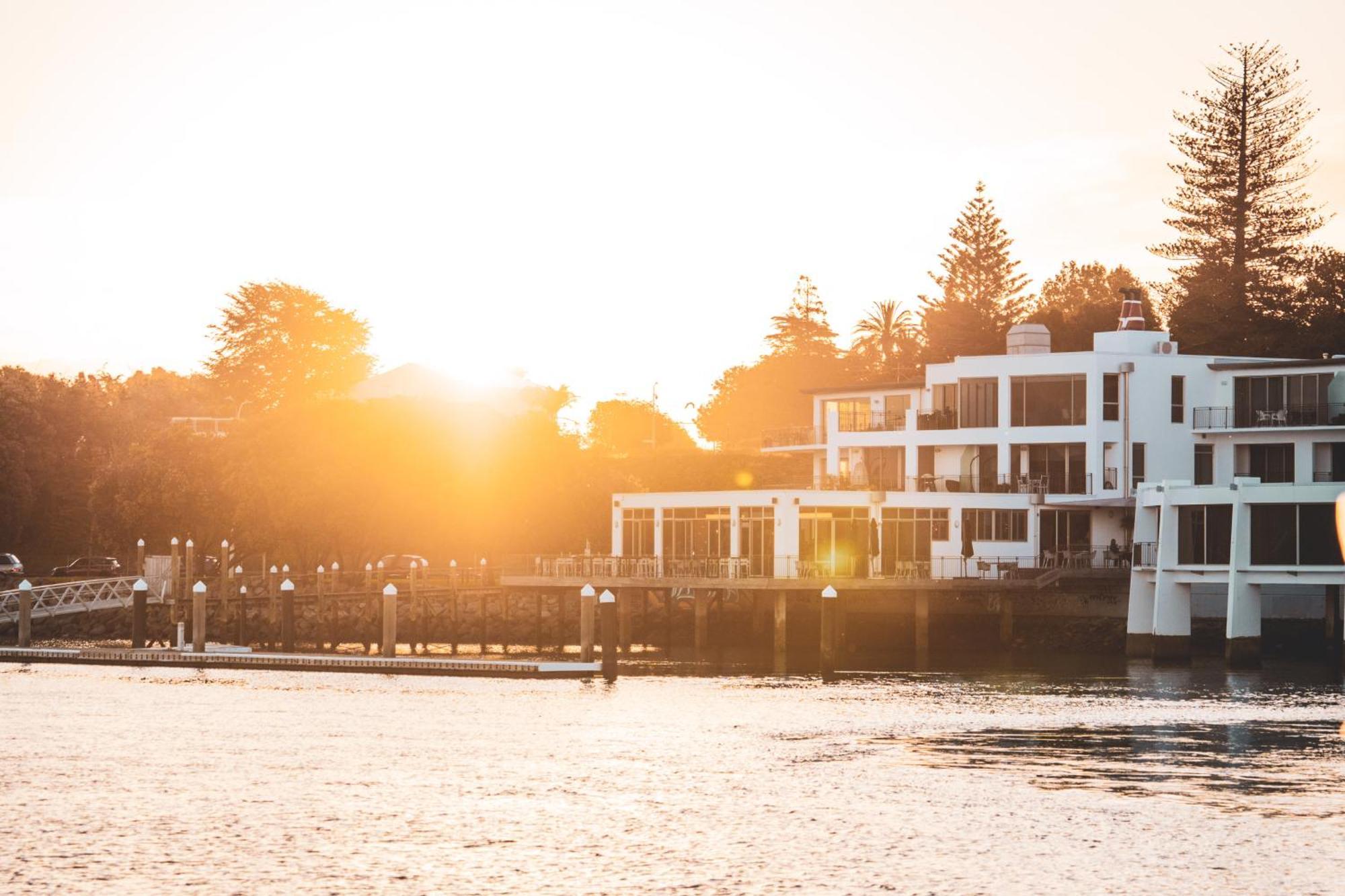 Trinity Wharf Tauranga Hotel Exterior photo