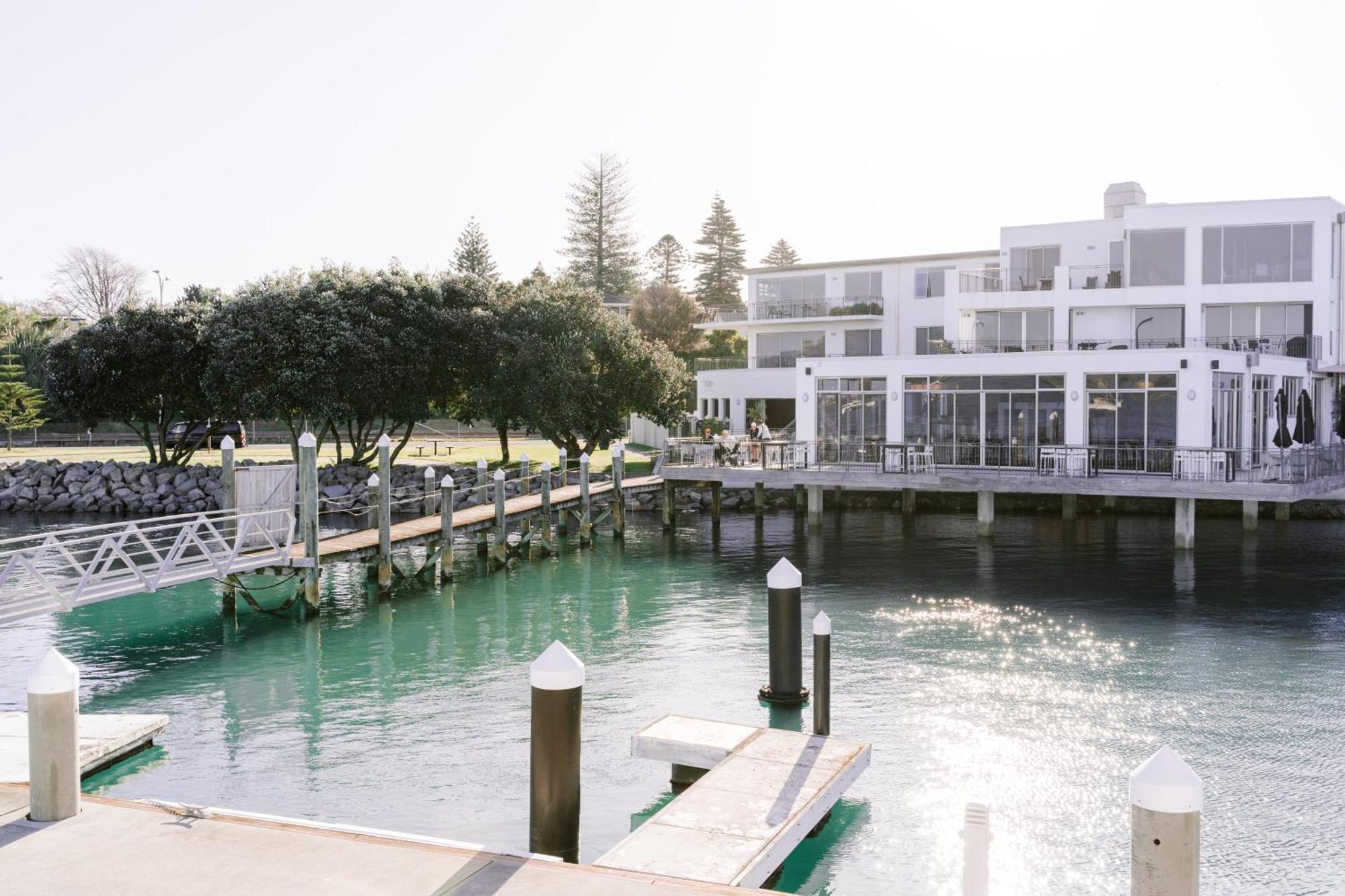 Trinity Wharf Tauranga Hotel Exterior photo